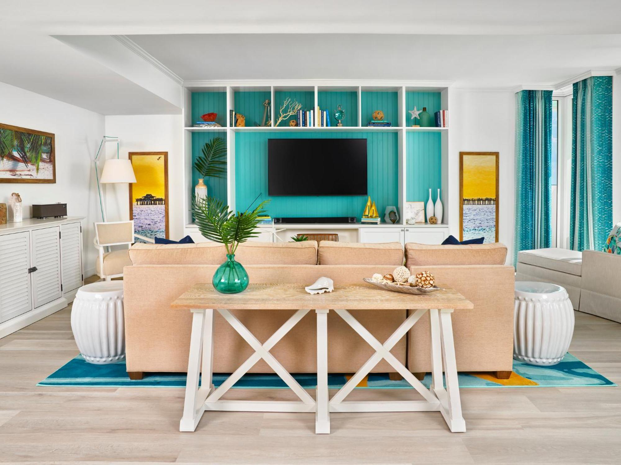 Presidential Suite- Lake View